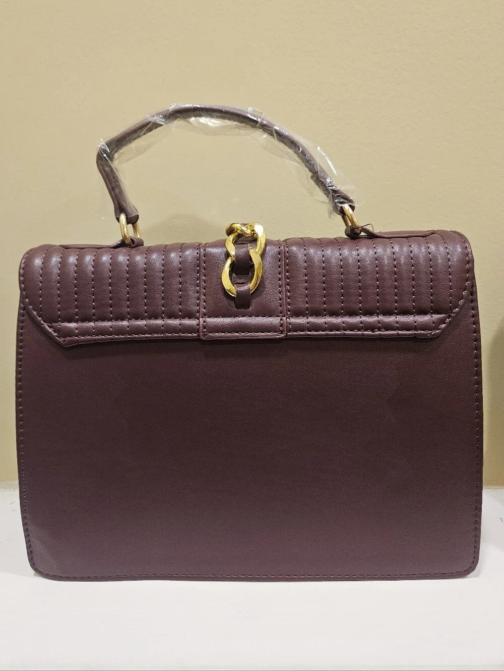 Badgely Mischka Elegant Burgundy Quilted Top-Handle Bag - NWT - Picture 7 of 10